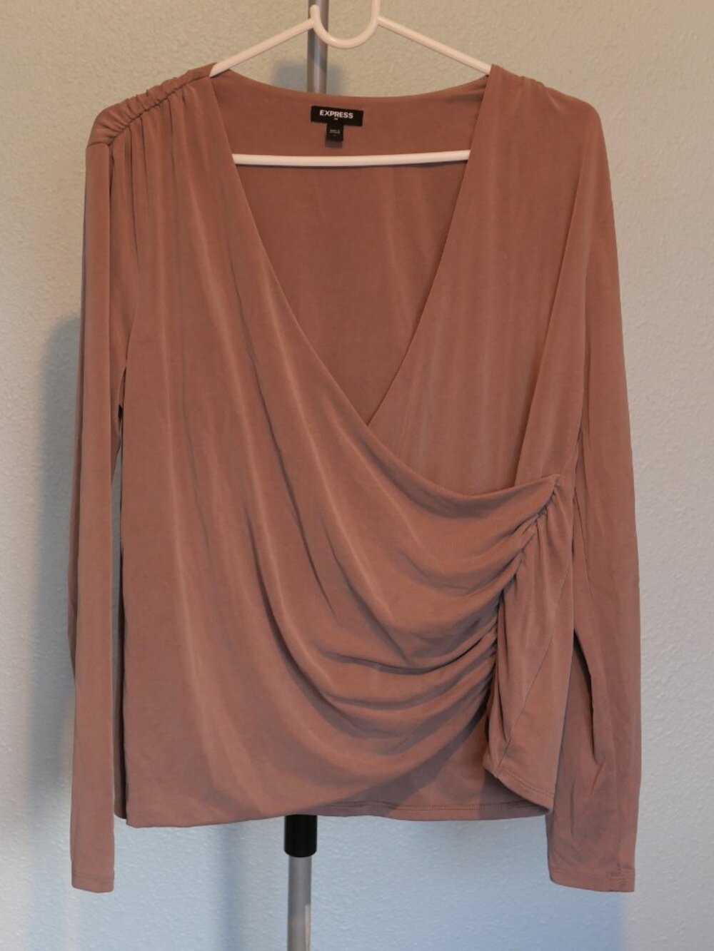 Express Ruched Surplice Wrap Top Mauve Pink Long Sleeve V-Neck Blouse Size L